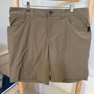 KUIU Mens Technical Hiking Shorts Khaki Tan Size 36 Stretch Cotton Nylon Utility